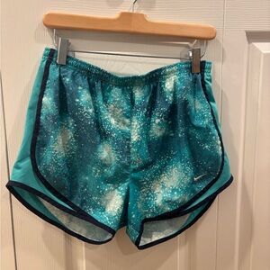 Nike Women's Blue Patterned Athletic Shorts